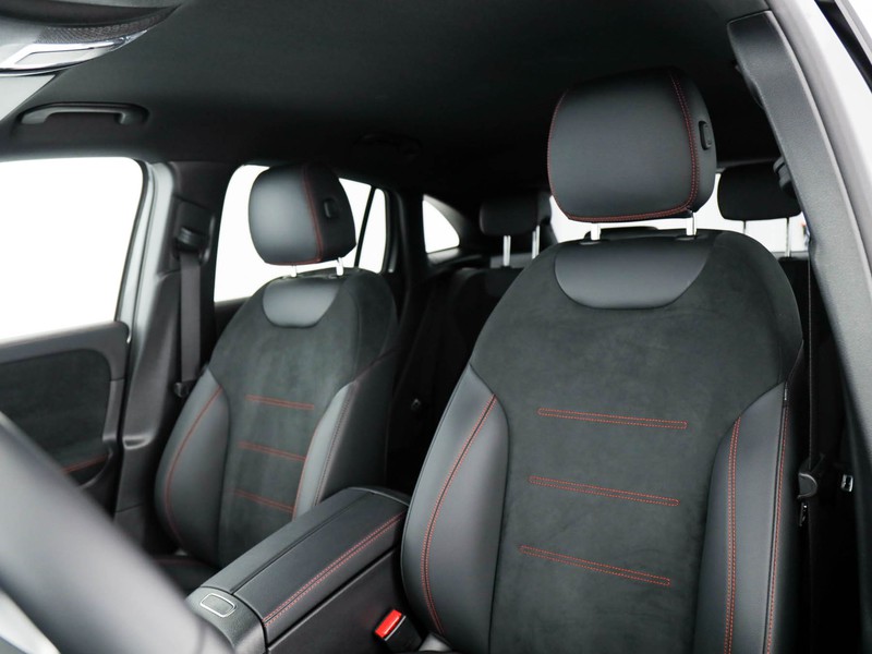Mercedes GLA 200 d premium auto diesel grigio