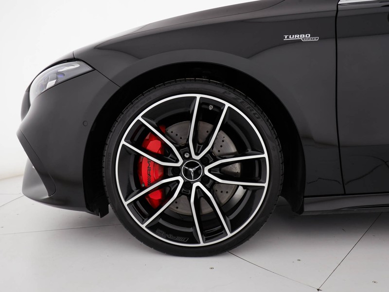 AMG Classe A a amg 35 amg line advanced plus 4matic auto ibrido nero