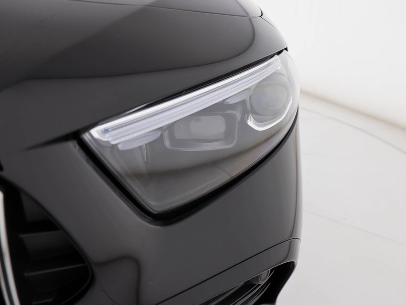 AMG Classe A a amg 35 amg line advanced plus 4matic auto ibrido nero