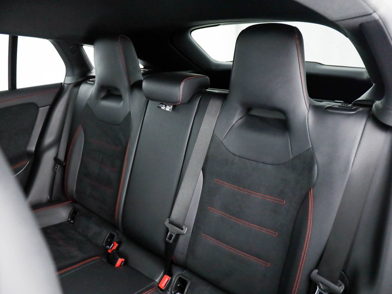 Mercedes CLA Shooting Brake  200 d premium auto diesel nero