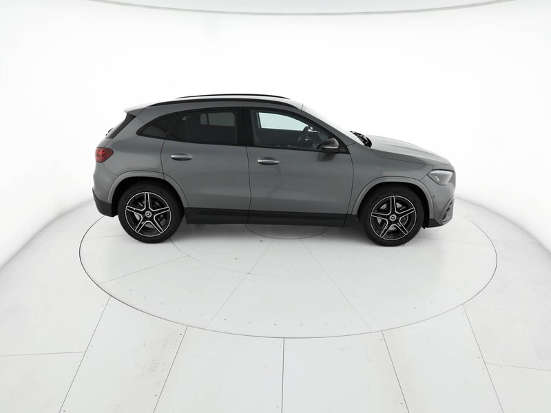 Mercedes GLA 180 d amg line advanced plus auto
