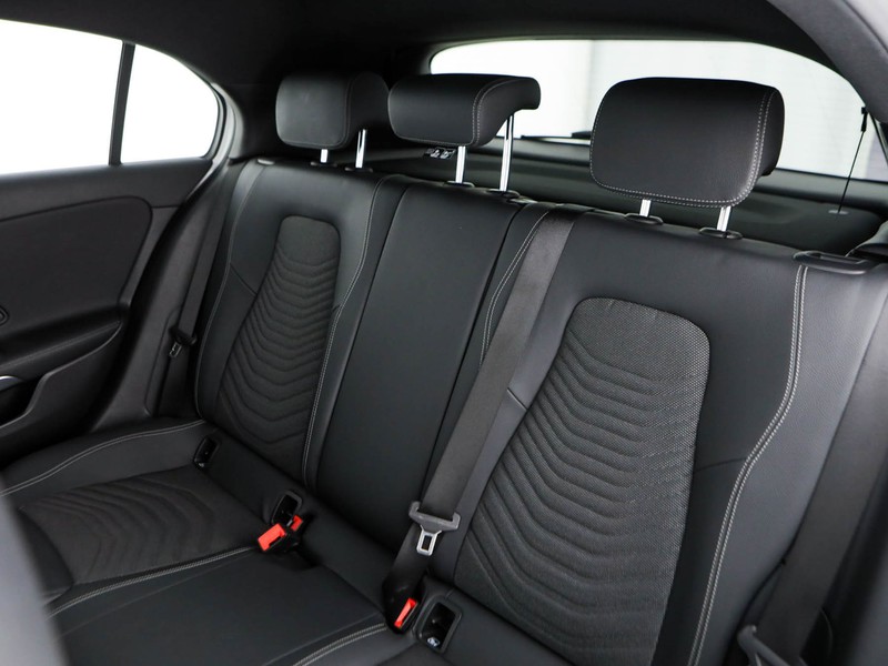 Mercedes Classe A 250 e phev progressive advanced auto ibrido bianco