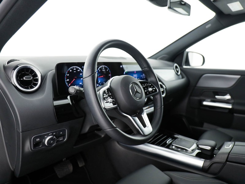Mercedes GLA 180 d sport plus auto diesel nero