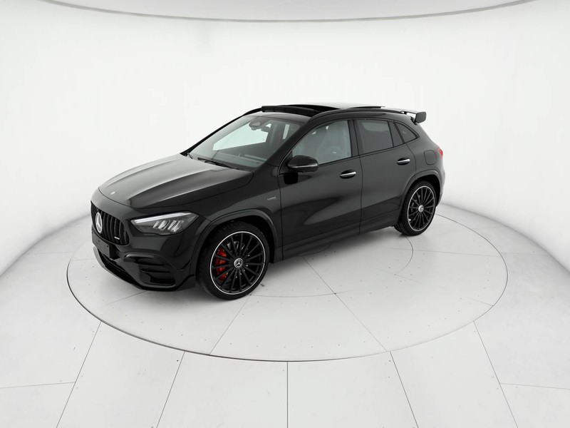 AMG GLA Mercedes-AMG 35 4MATIC