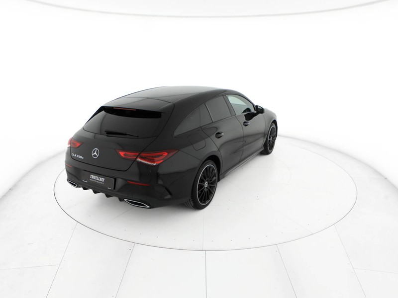 Mercedes CLA Shooting Brake  250 e phev (eq-power) premium auto