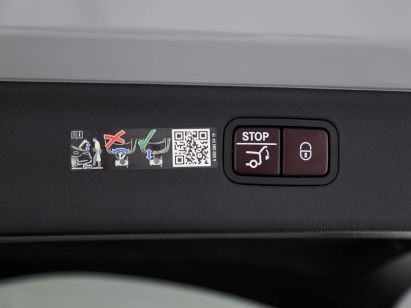 Mercedes EQS suv 450 amg line premium 4matic auto elettrica grigio