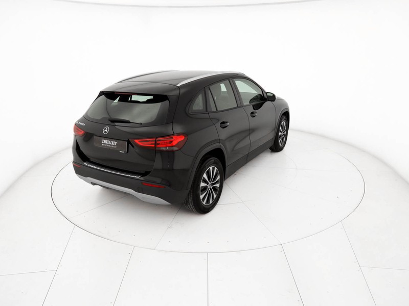 Mercedes GLA 180 d executive auto diesel nero