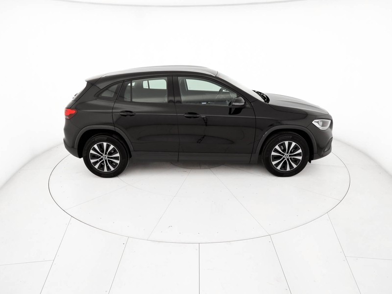 Mercedes GLA 180 d executive auto diesel nero