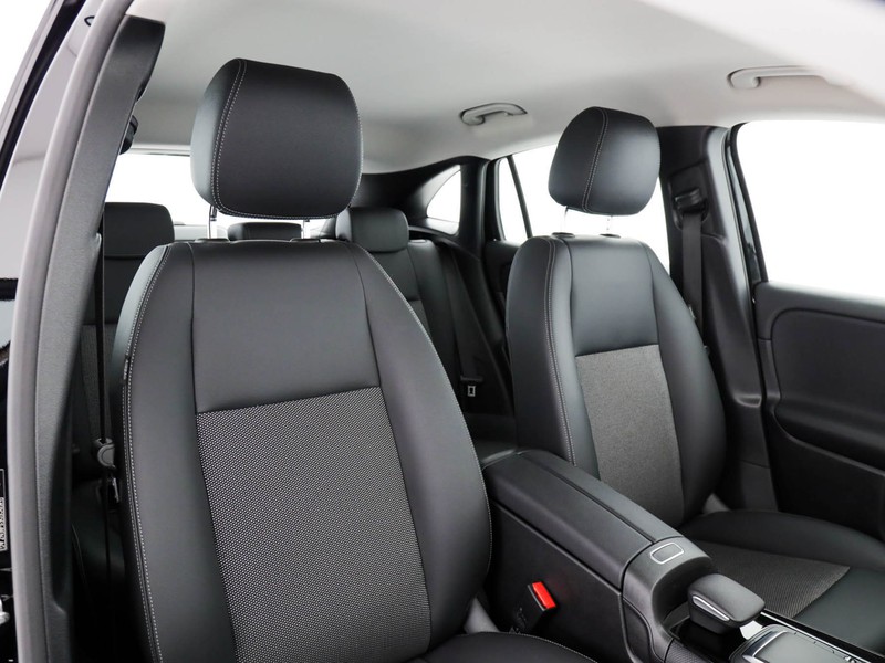 Mercedes GLA 180 d executive auto diesel nero