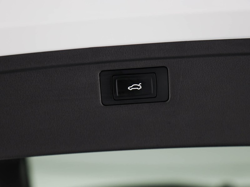 Sportequipe 6 gt 1.5 turbo 156cv dct benzina bianco