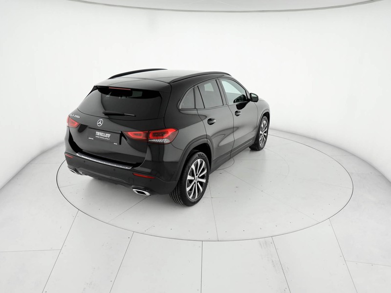 Mercedes GLA 200 d sport plus auto