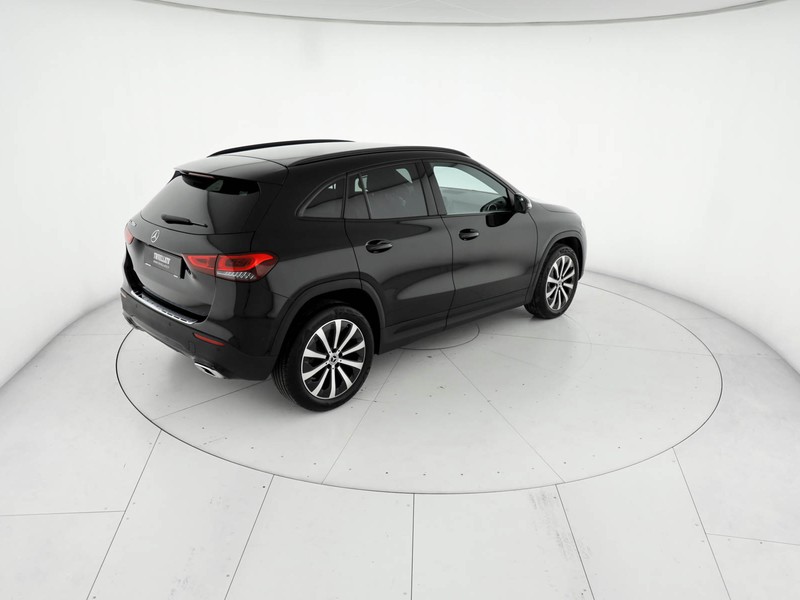 Mercedes GLA 200 d sport plus auto