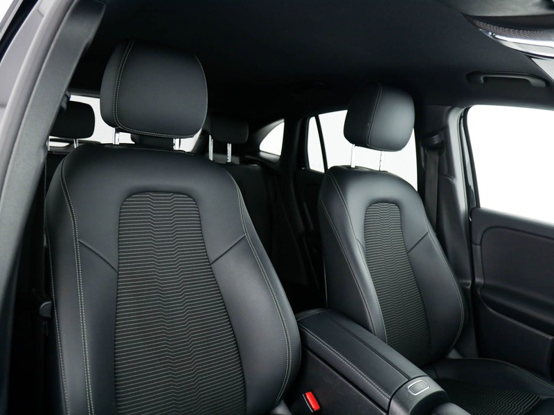 Mercedes GLA 200 d sport plus auto