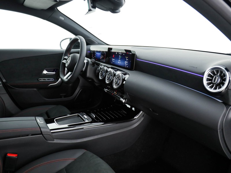 Mercedes Classe A 180 d amg line advanced plus auto diesel nero