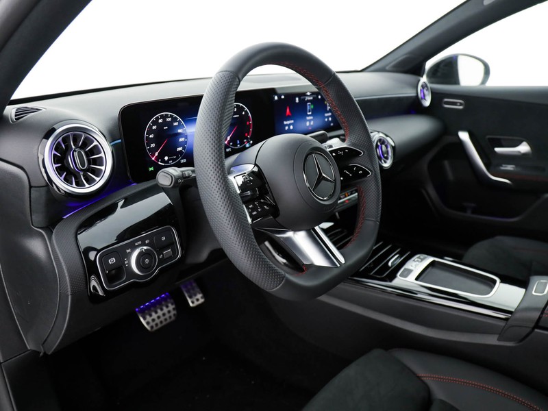 Mercedes Classe A 180 d amg line advanced plus auto diesel nero