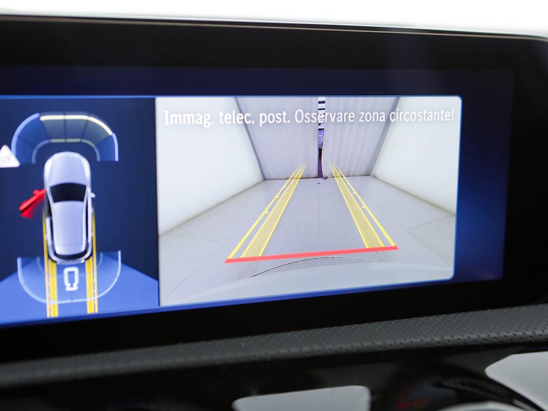 Mercedes Classe A 180 d amg line advanced plus auto diesel bianco