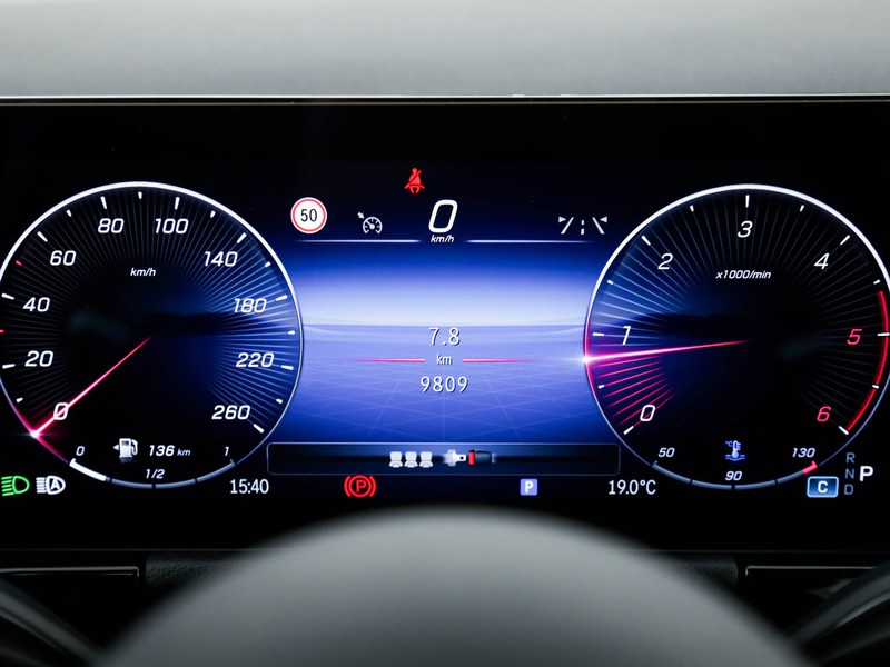 Mercedes GLA 180 d amg line advanced plus auto diesel nero