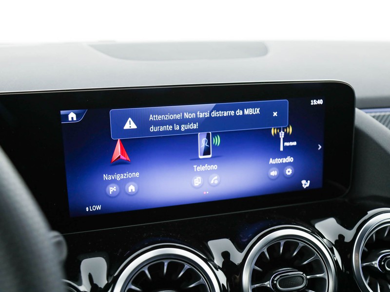 Mercedes GLA 180 d amg line advanced plus auto diesel nero