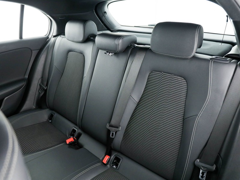 Mercedes Classe A 180 d sport auto diesel argento