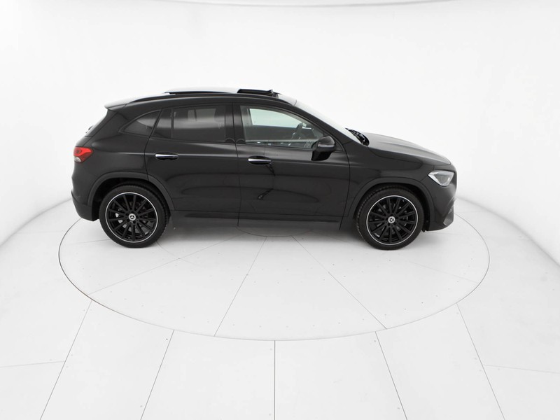 Mercedes GLA 200 d premium 4matic auto diesel nero