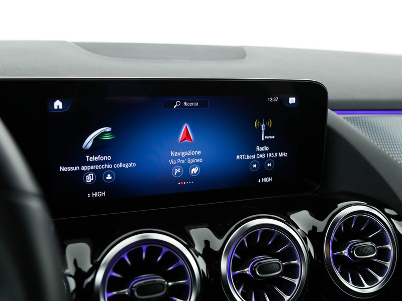 Mercedes GLA 180 d sport auto diesel nero