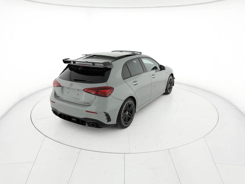 AMG Classe A a amg 35 amg line premium 4matic auto