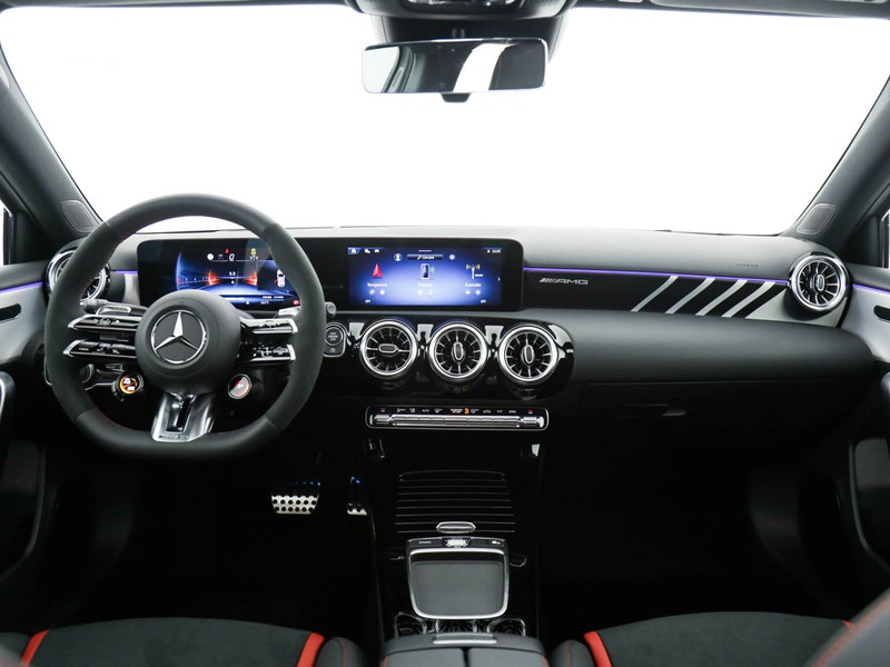 AMG Classe A a amg 35 amg line premium 4matic auto