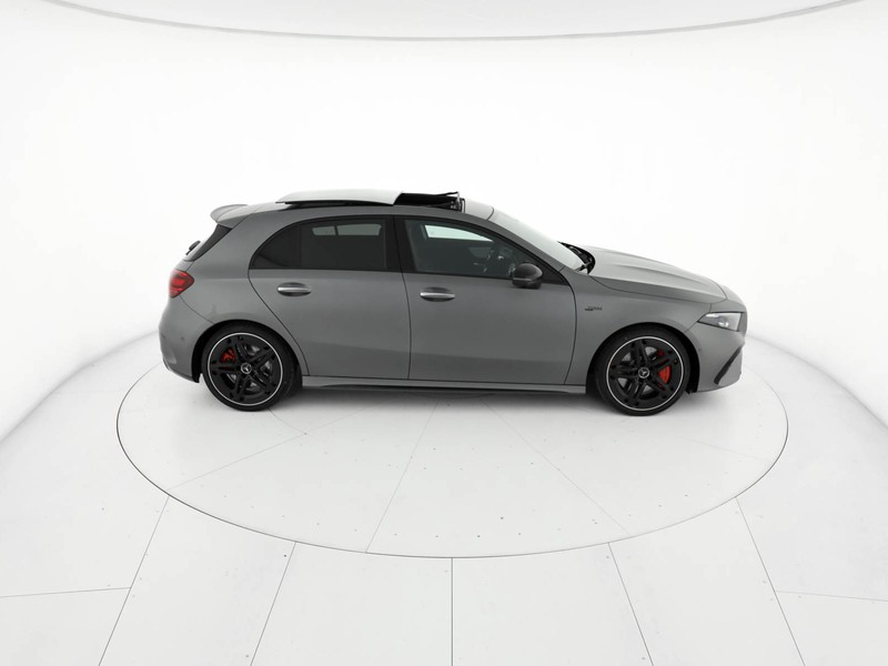 AMG Classe A a amg 35 amg line premium 4matic auto