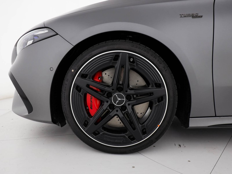 AMG Classe A a amg 35 amg line premium 4matic auto