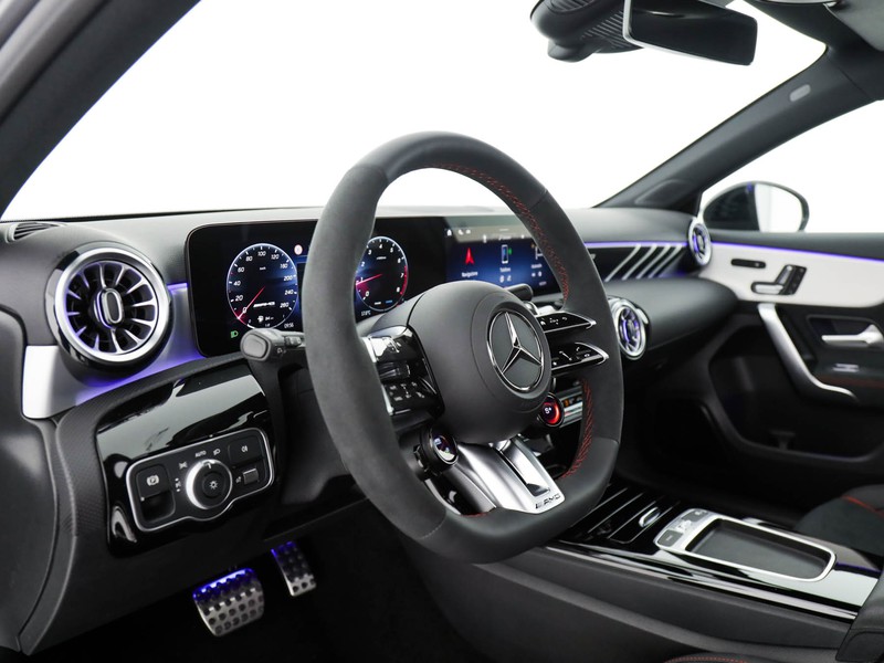 AMG Classe A a amg 35 amg line premium 4matic auto