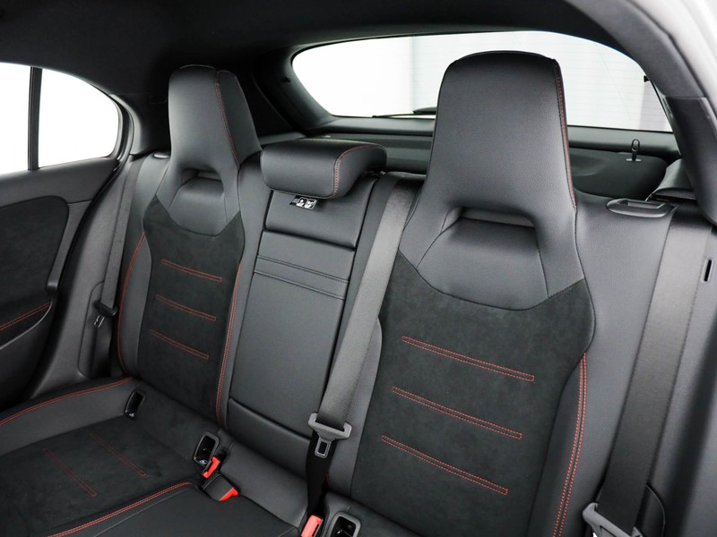 AMG Classe A a amg 35 amg line premium 4matic auto