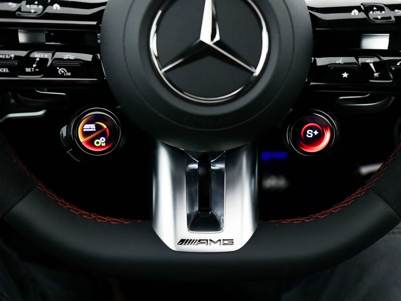 AMG Classe A a amg 35 amg line premium 4matic auto