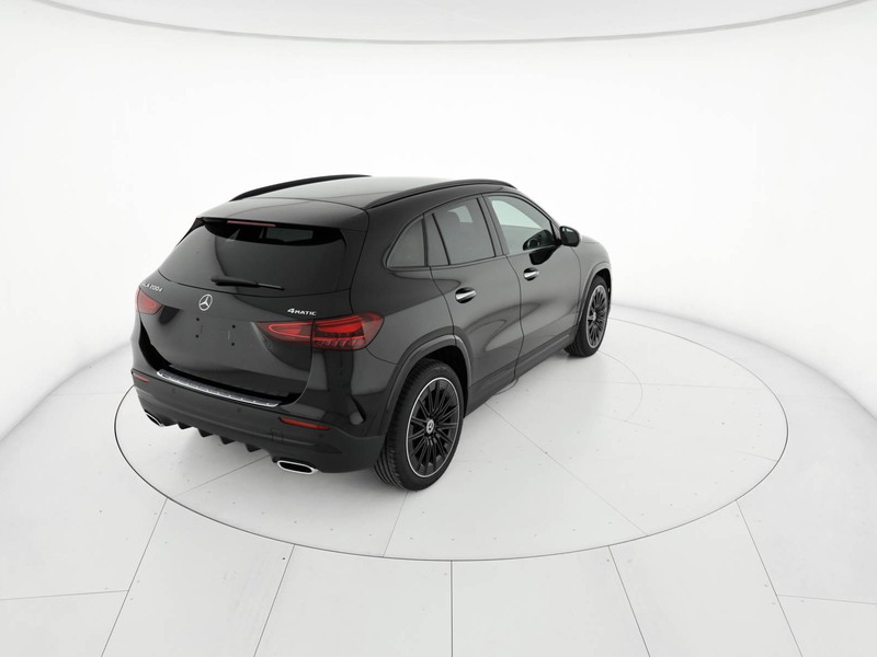 Mercedes GLA 200 d amg line advanced plus 4matic auto