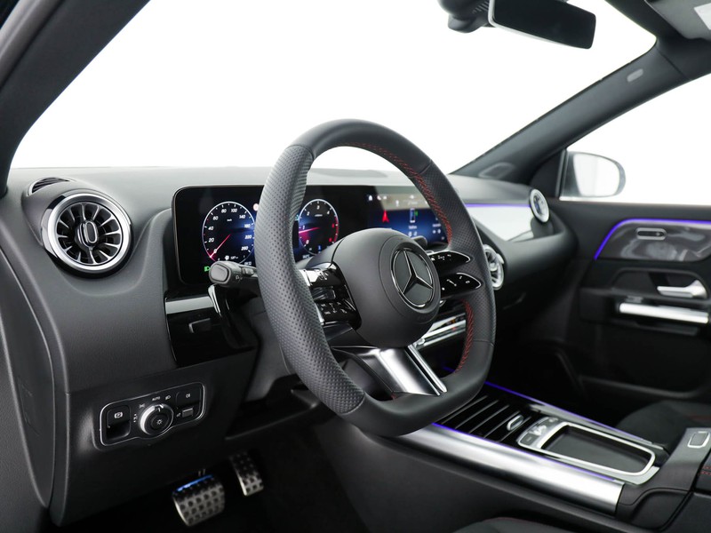 Mercedes GLA 200 d amg line advanced plus 4matic auto