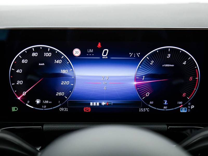 Mercedes GLA 200 d amg line advanced plus 4matic auto