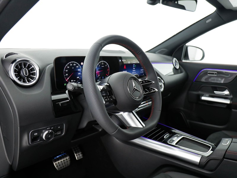 Mercedes GLA 200 d amg line advanced plus 4matic auto