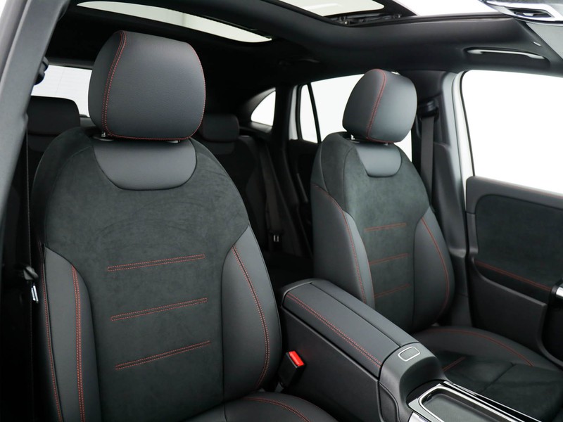 Mercedes GLA 200 d amg line advanced plus 4matic auto