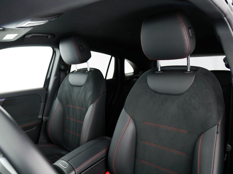 Mercedes GLA 250 e phev (eq-power) premium auto ibrido nero