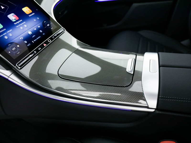 Mercedes GLC 300 de phev amg line premium tech 4matic auto