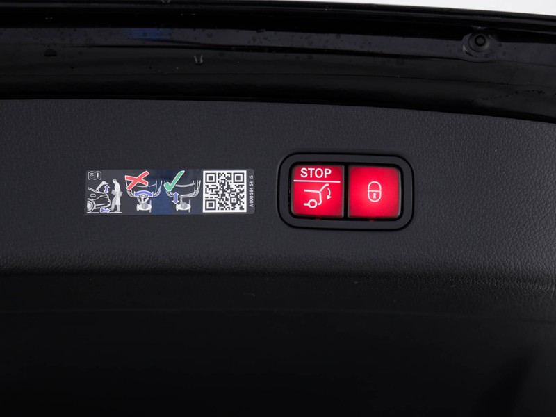 Mercedes GLC 300 de phev amg line premium tech 4matic auto