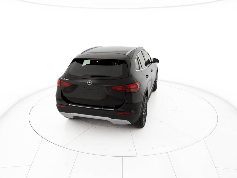 Mercedes GLA 180 Automatic benzina nero