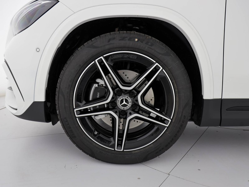 Mercedes GLA 180  d Automatic diesel bianco
