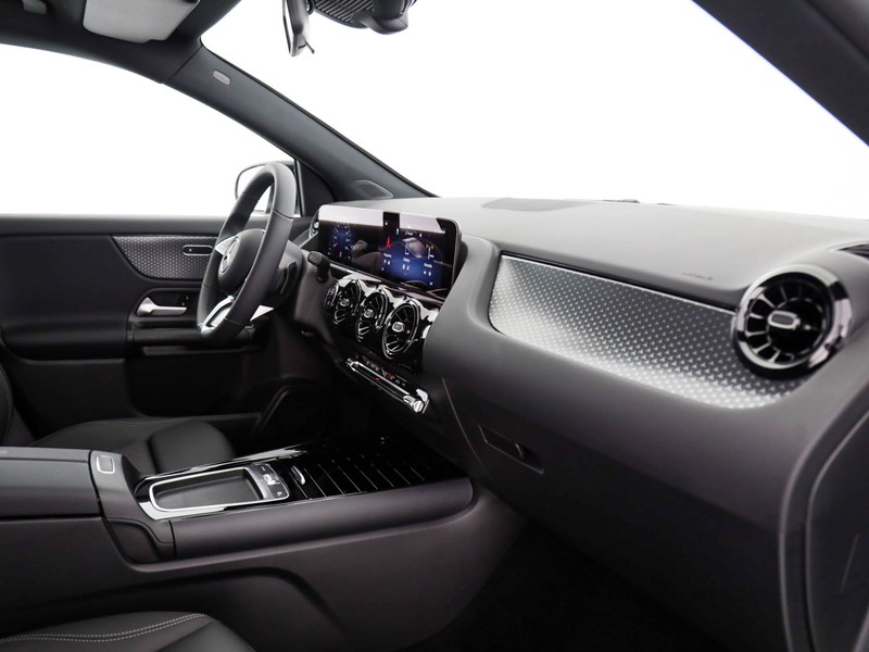 Mercedes GLA 180 Automatic benzina nero