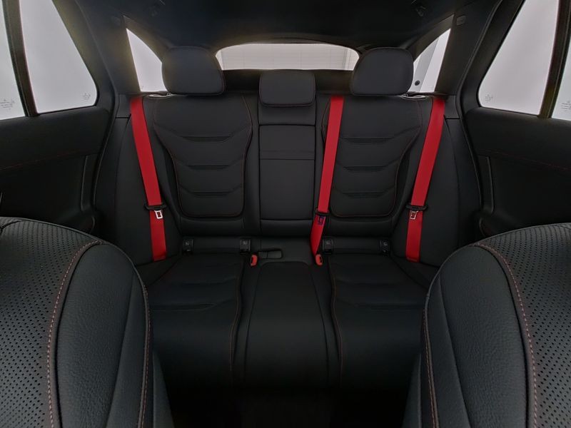 AMG Classe C c sw amg 43 mhev premium plus 4matic 422cv auto ibrido bianco