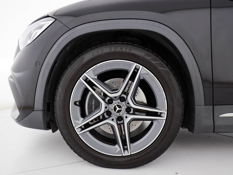 Mercedes GLA 180 d premium auto