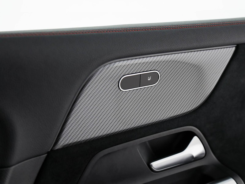 Mercedes GLA 180 d premium auto