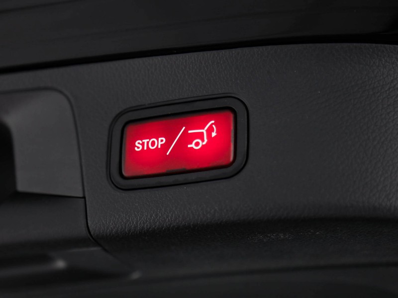 Mercedes GLA 180 d premium auto