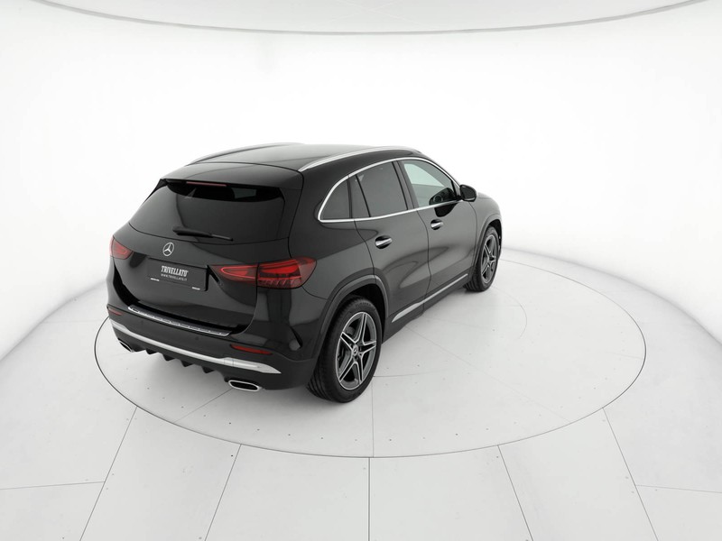 Mercedes GLA 200 d amg line premium 4matic auto