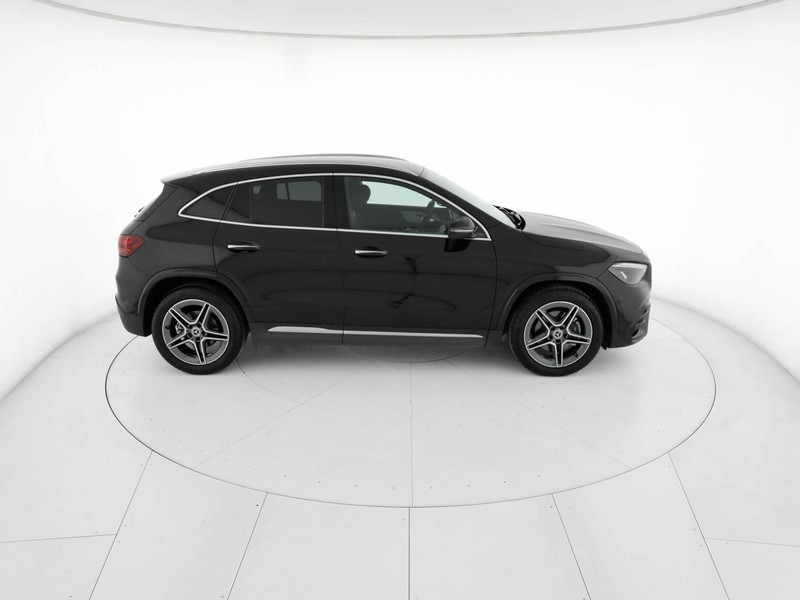 Mercedes GLA 200 d amg line premium 4matic auto