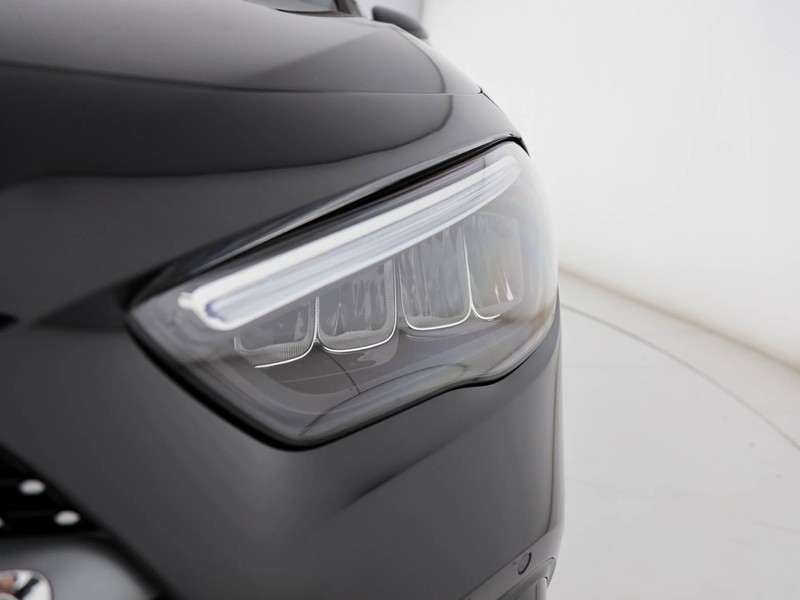 Mercedes GLA 200 d amg line premium 4matic auto